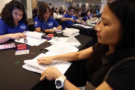 BIR issues warning vs fake TIN IDs .